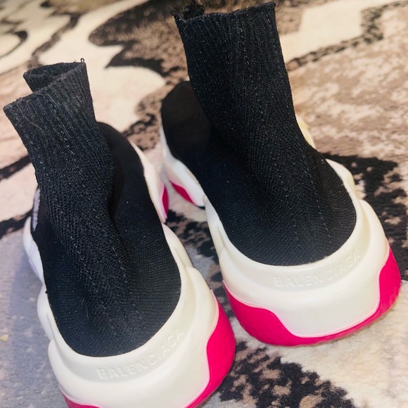 Balenciaga‘s speed trainers - Picture 5 of 7